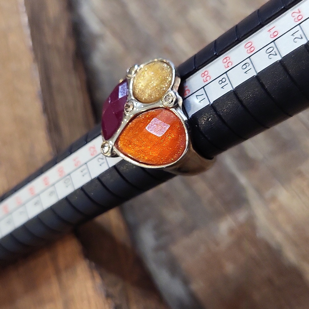 Premier Designs Faceted Gemstones Rhinestone Detail Poppy Ring, 7.5 - Picture 7 of 9